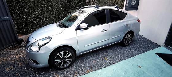 NISSAN VERSA 1.6 16V FLEXSTART SV 4P XTRONIC NISSAN VERSA 1.6 16V FLEXSTART SV 4P XTRONIC